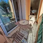 Quiet Flat In Neat Beaches And Downtown *