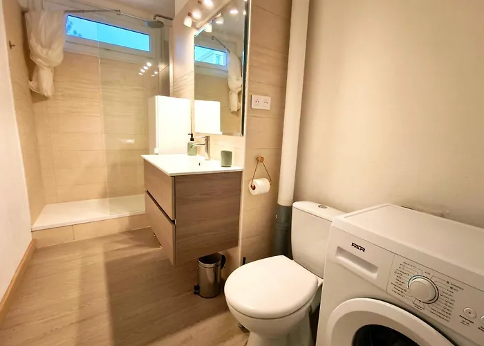 Apartment Quiet Flat In Neat Beaches And Downtown Ajaccio (Corsica)